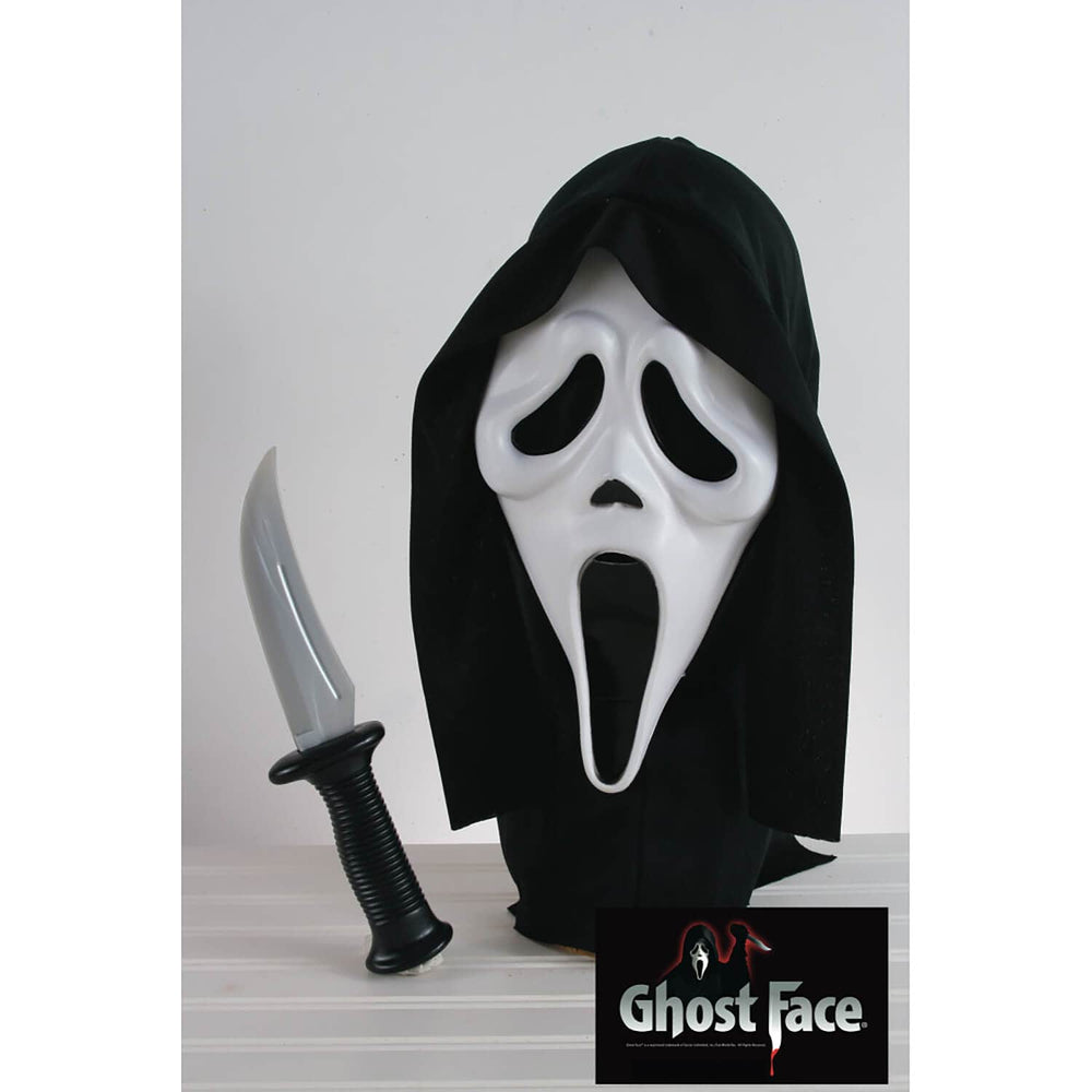 Ghost Face mask and knife set for Halloween and orror movie nights