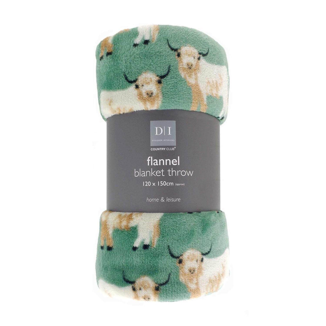 Highland cows pattern green flannel blanket throw in sleeve packaging