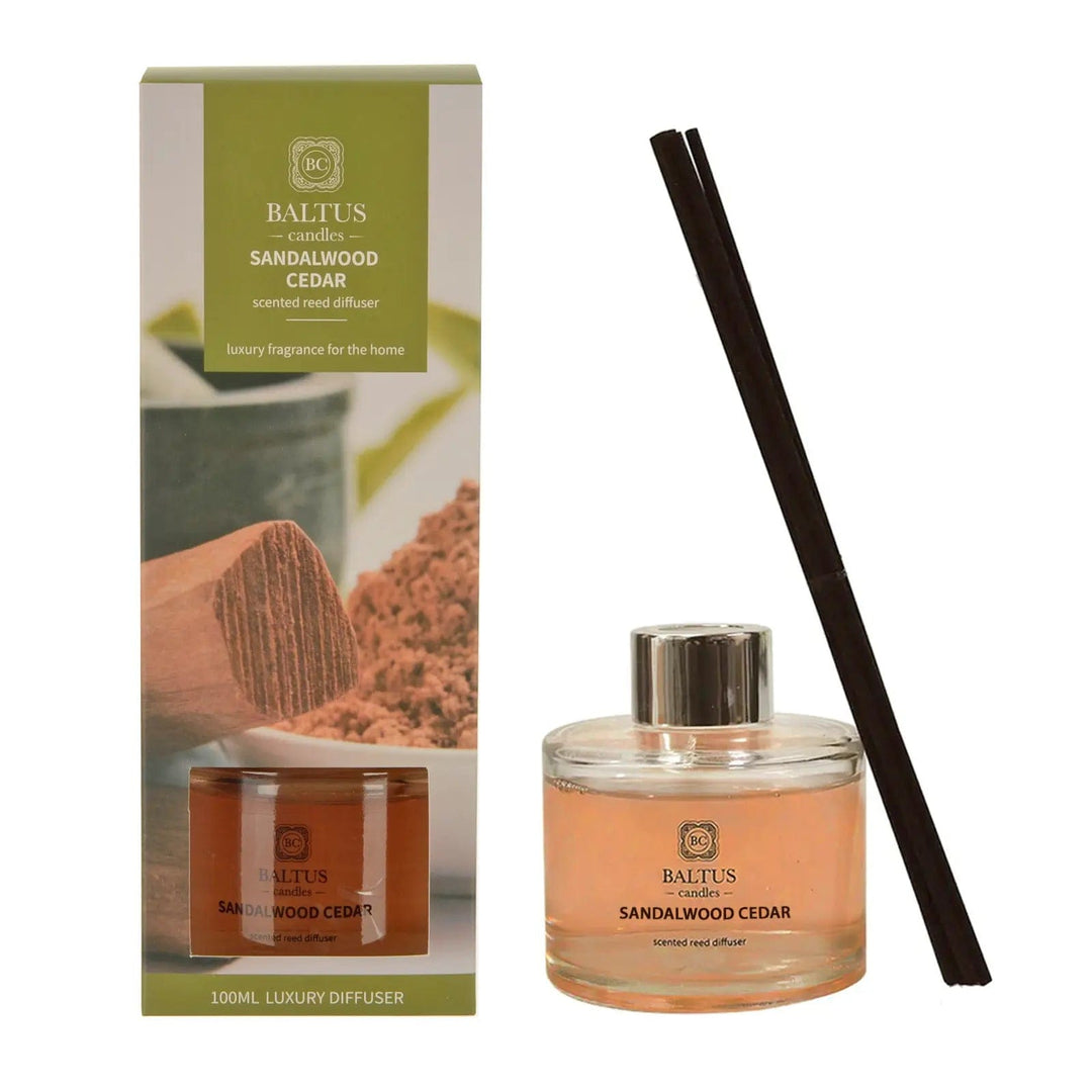 Sandalwood Cedar scented reed diffuser 100ml with black reeds and gift box packaging