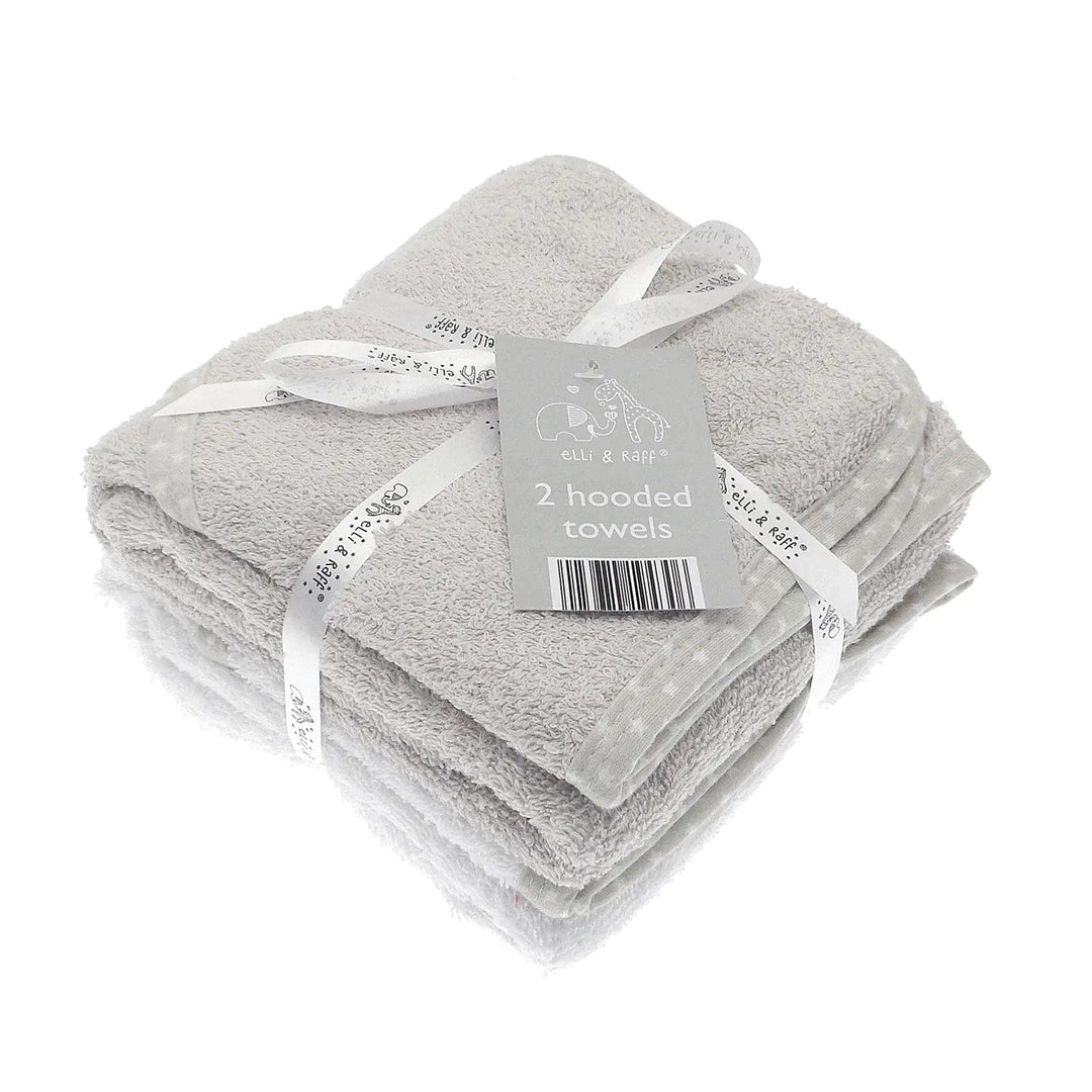 Pack of 2 grey and white hooded towels for baby bathtime