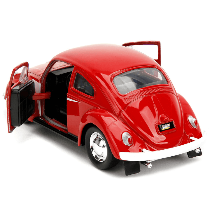 Punch Buggy 1959 Volkswagen Beetle &amp; Boxing Gloves Die-Cast Vehicle