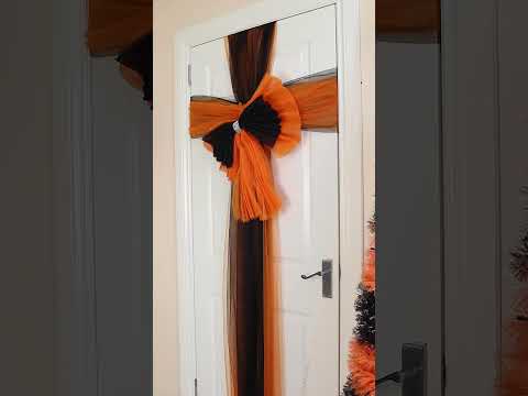 Halloween Door Bow Orange Black Net Diamante Spider Pin