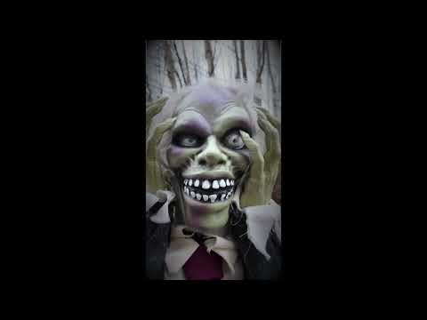 Animated Zombie Groundbreaker Light Sound Halloween Decoration 56cm