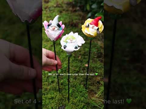 Set Of 4 Garden Gnome Stakes Resin Decoration Outdoor 38cm