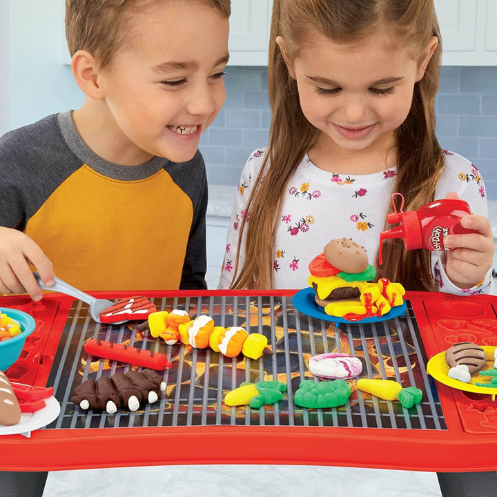 Play-Doh Kitchen Creations Big Grillin Playset 40 Piece BBQ Toy