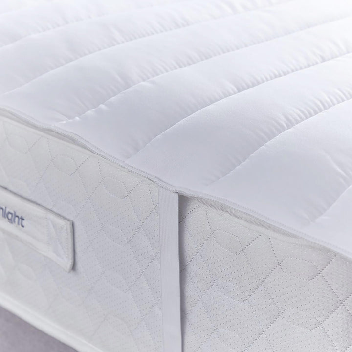 Silentnight Cloud Mattress Topper Soft Microfibre King Size