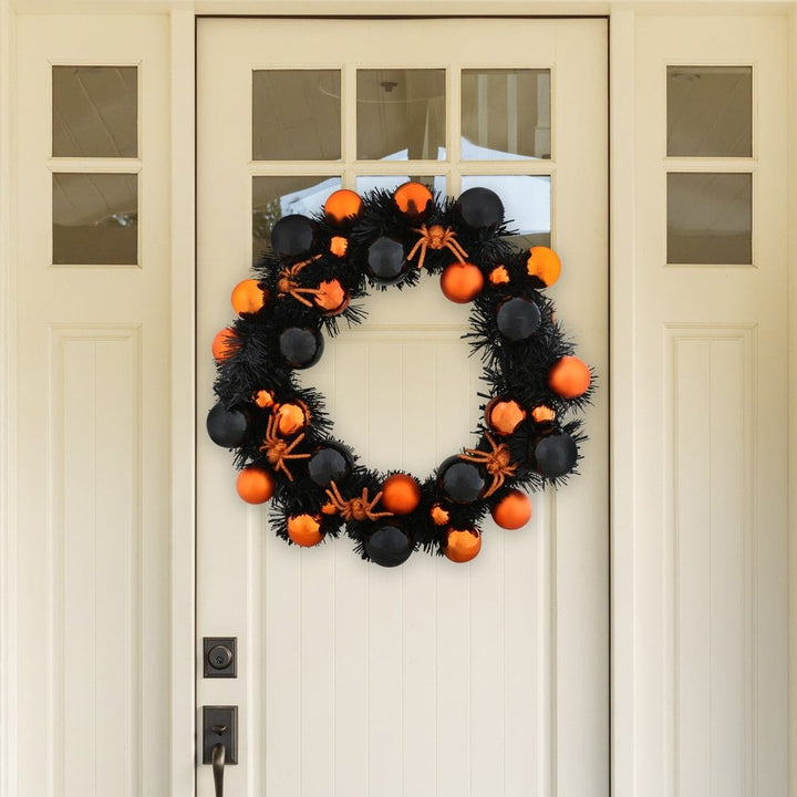 16" Halloween Wreath With Black &amp; Orange Baubles Decoration